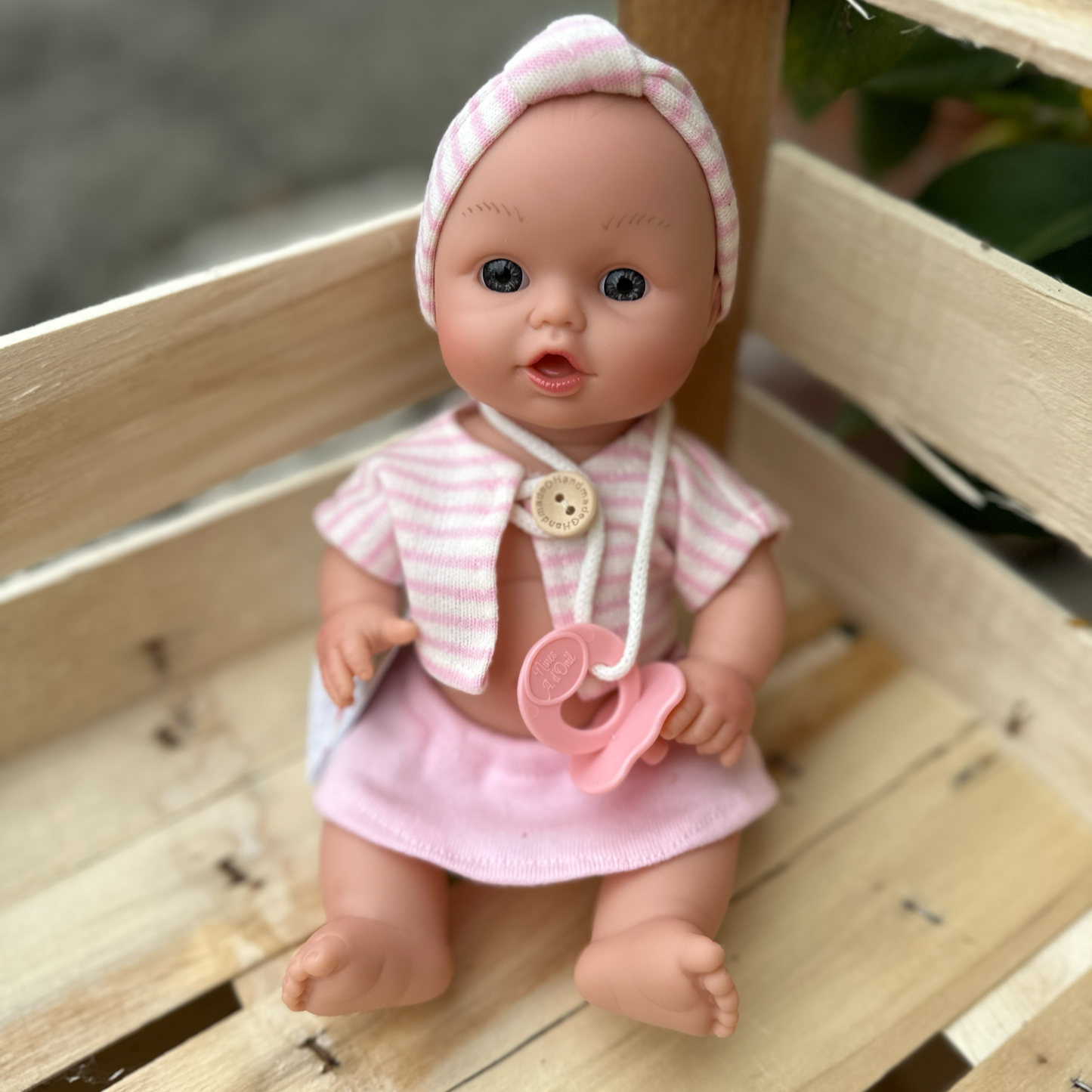 Bambola golosito 24cm completo righina rosa - Nines d’Onil