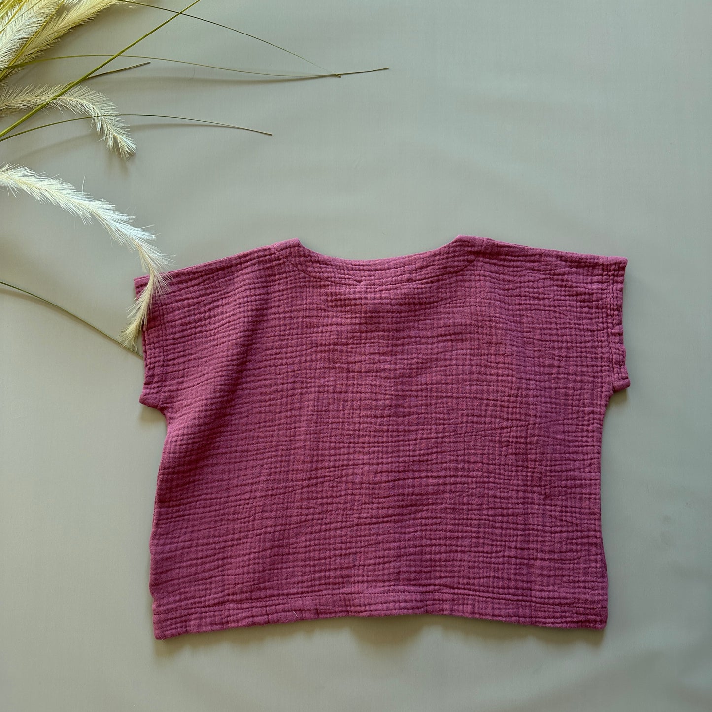 Blusa in mussola di cotone con i bottoncini frontali deco rose
