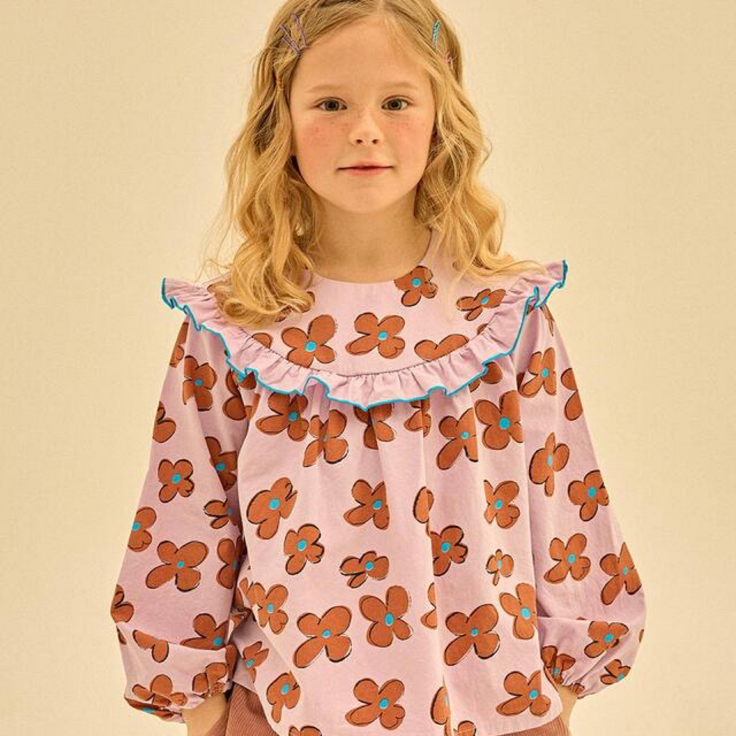 Flower frill blouse