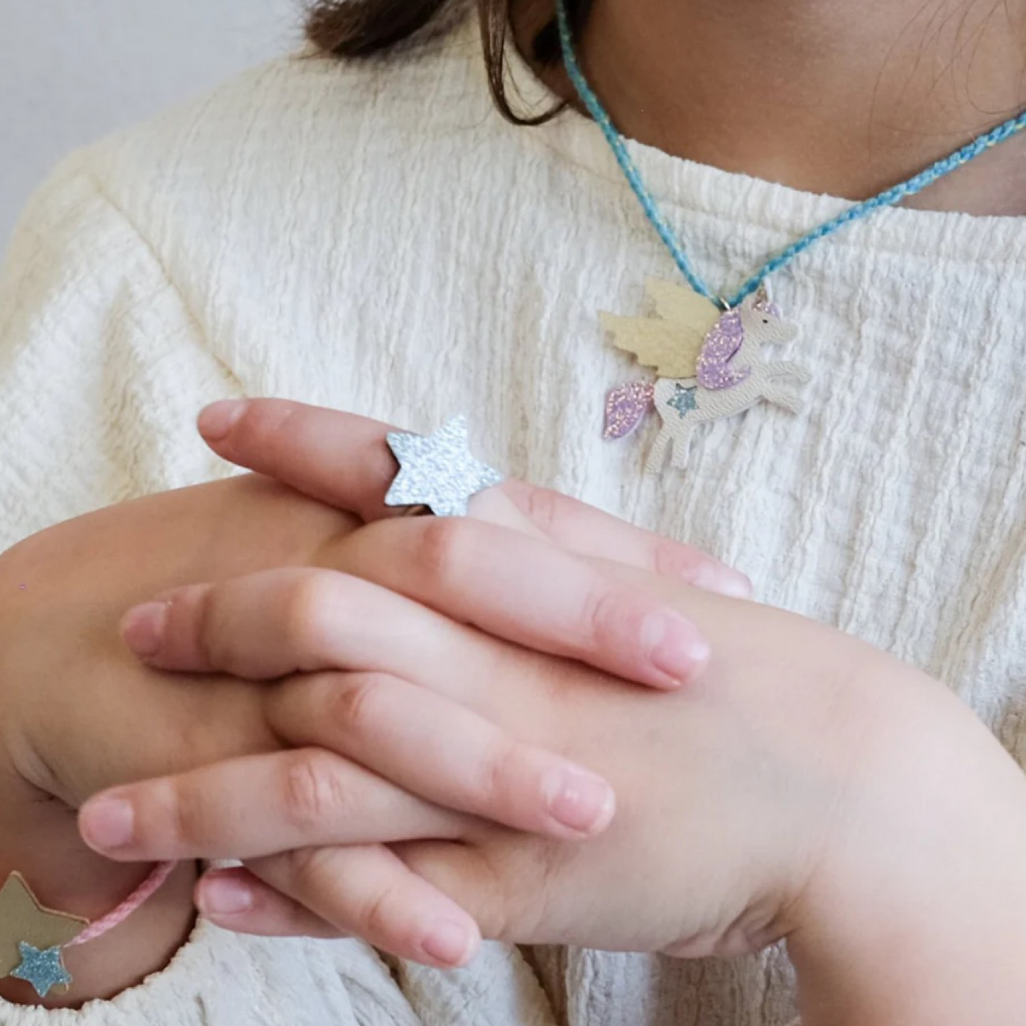 Flying unicorn jewellery set