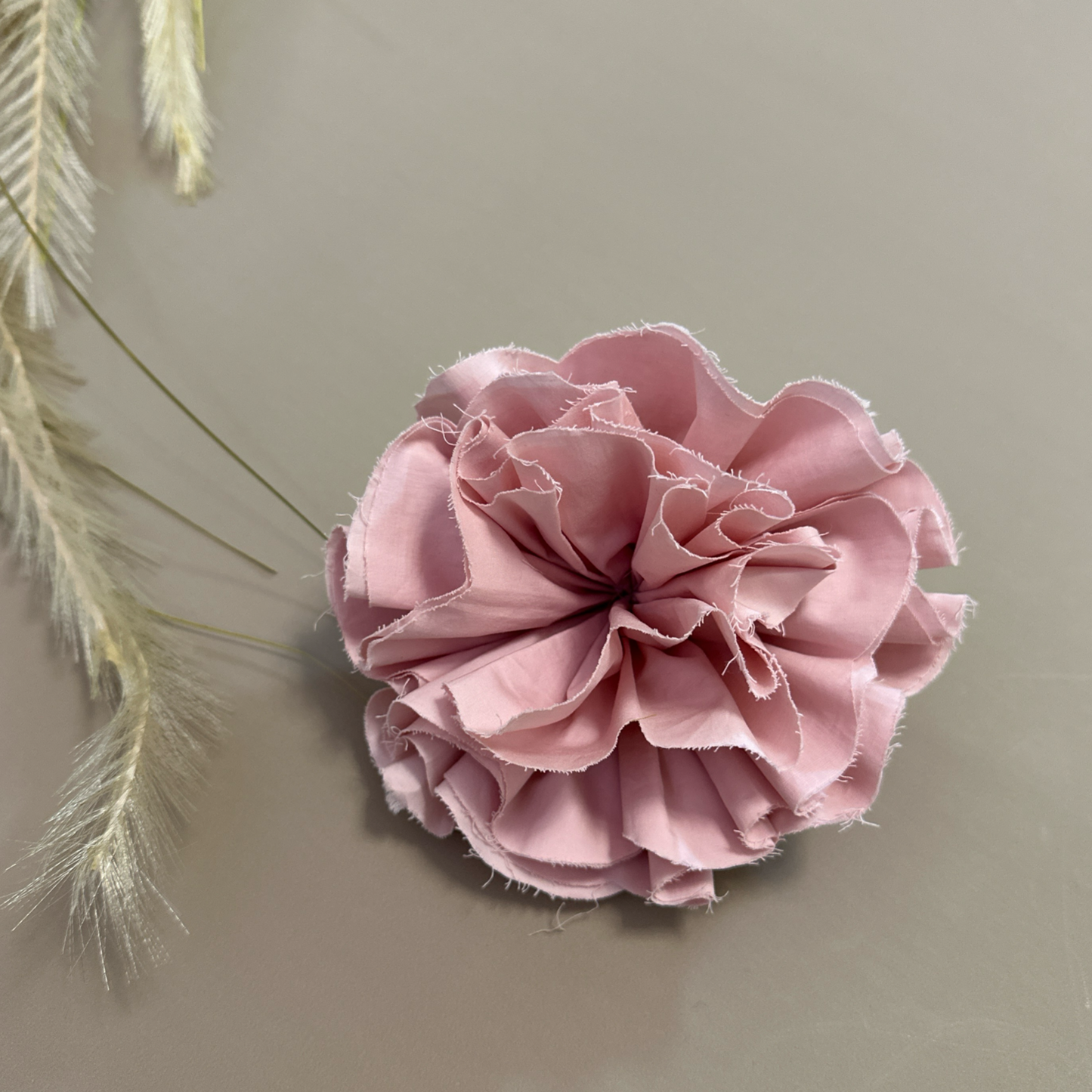 Spilla a fiore rosa