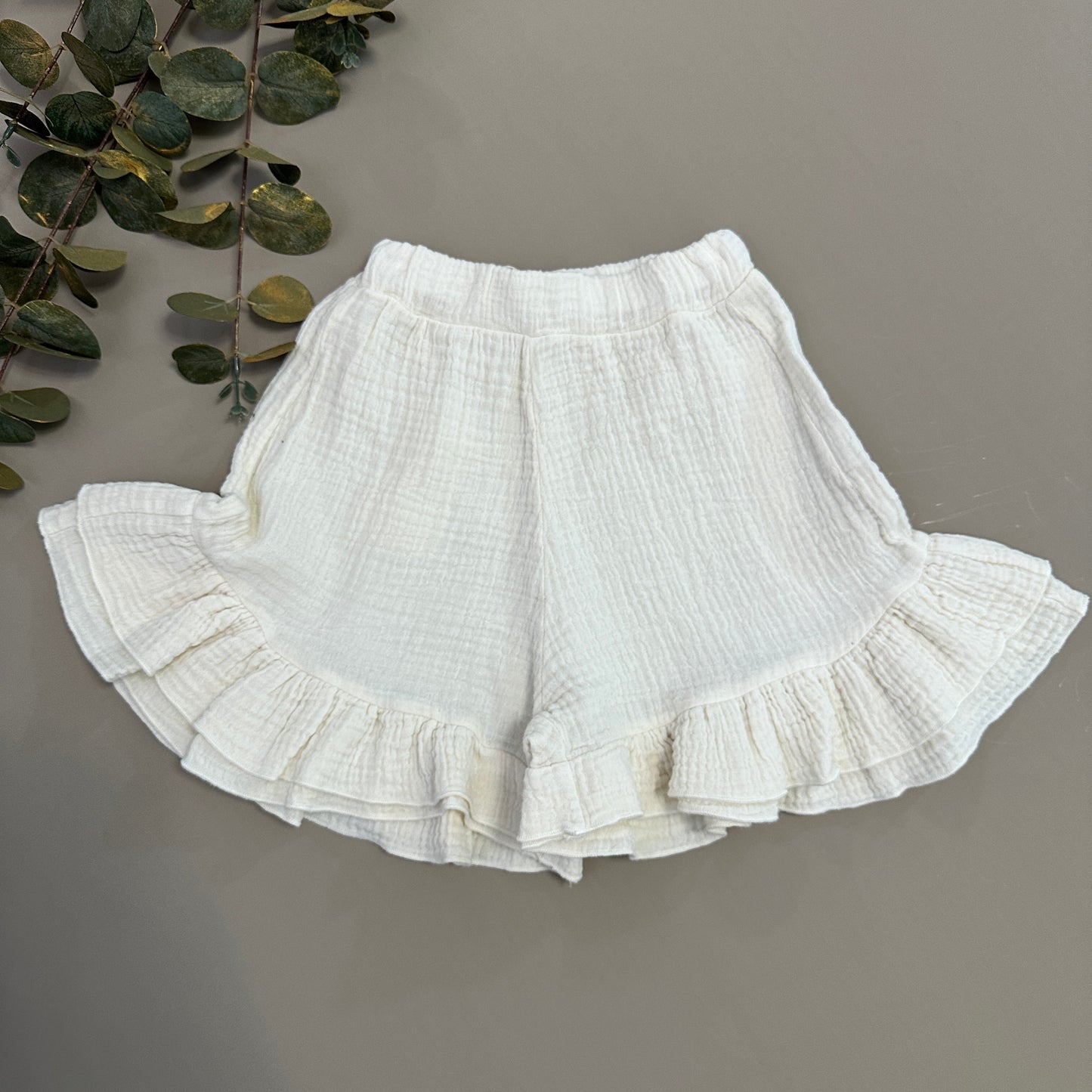 Pantaloncino effetto gonna in mussola di cotone avorio