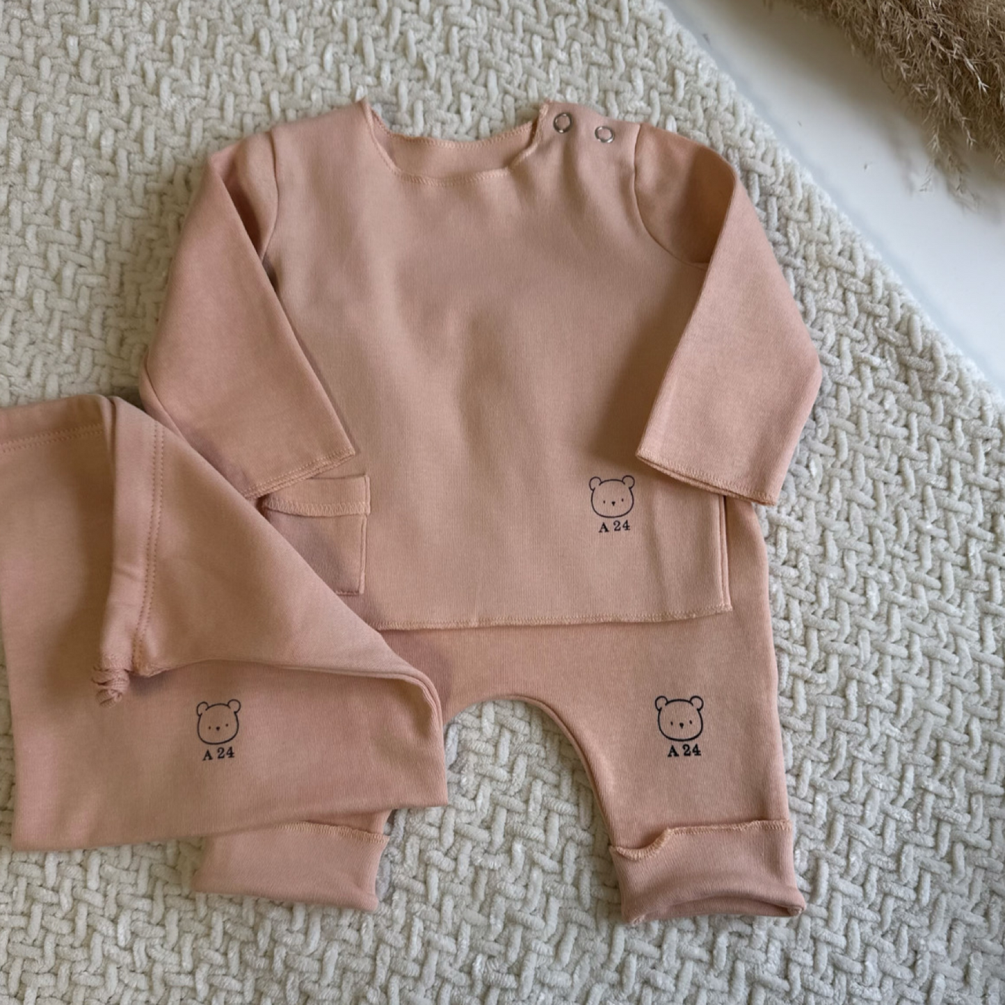 completo light peach con maglia basic e ghettina senza piedini